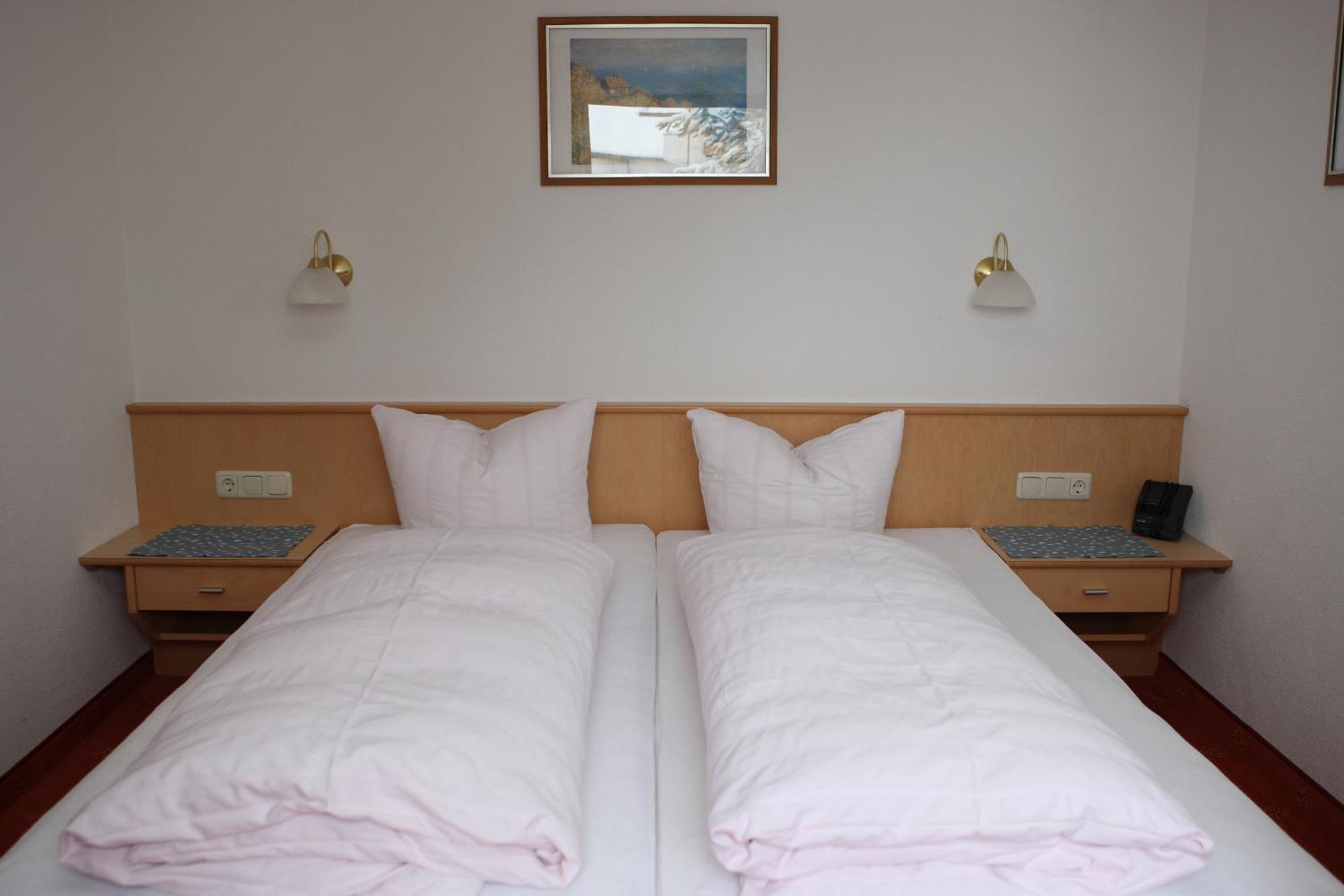 Hotel Garni Sonnenheim Фис Экстерьер фото