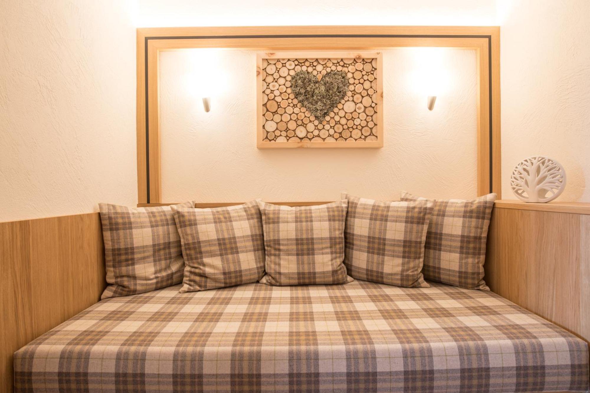 Hotel Garni Sonnenheim Фис Экстерьер фото